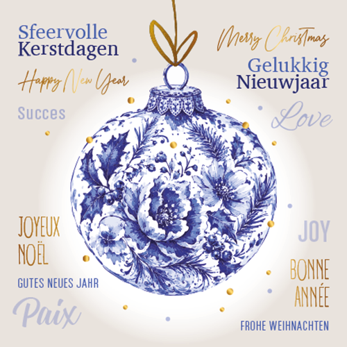 Luxe kerstkaart Kerstbal van bloemen in Delfts blauw met internationale wensen. Goudfolie