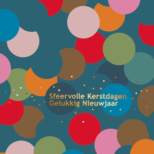 Luxe Kerstkaart abstracte kleurrijke feestelijke balletjes en kerstwens in goudfolie