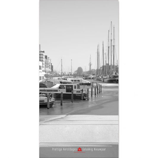 Alkmaarse Kerstkaart met haven in wintertijd.