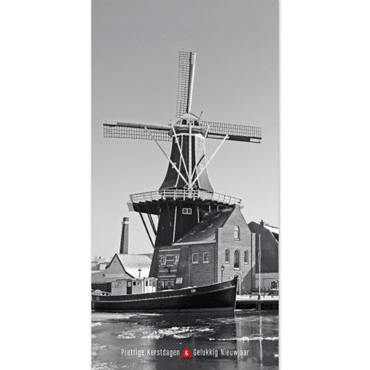 Haarlemse kerstkaart met zwart/wit foto van Molen de Adriaan.