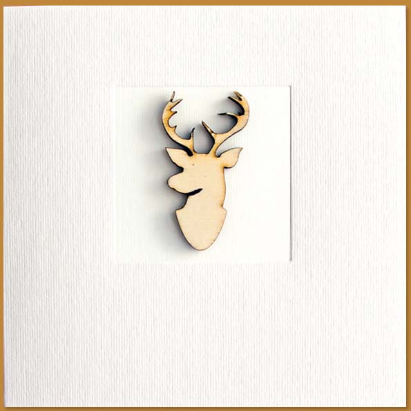 Kerstkaart met hertje gewei van hout